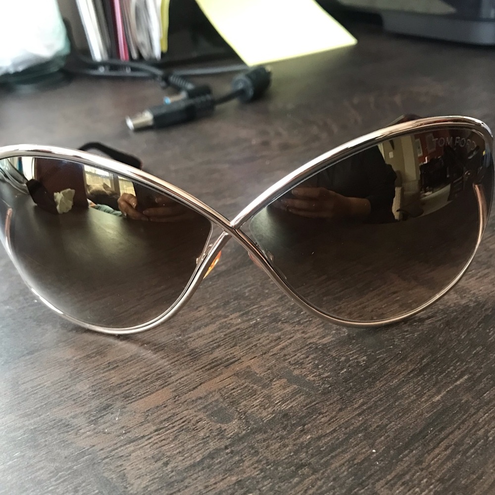 Tom Ford Miranda Oversized soft square sunglasses